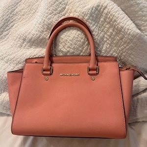 Michael kors bag